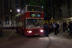 HN8897 @ 88R 由 HKM96 於 第一城巴士總站 88R 入站梯(第一城巴總入站梯)拍攝